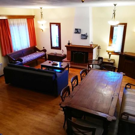 Villa Ευορέων Pertoúli Eksteriør bilde